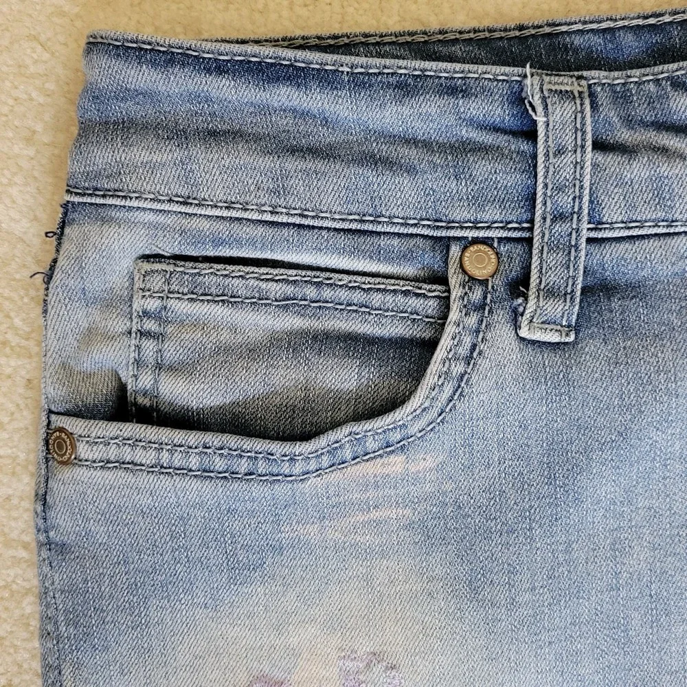 Bandolino mandie crop